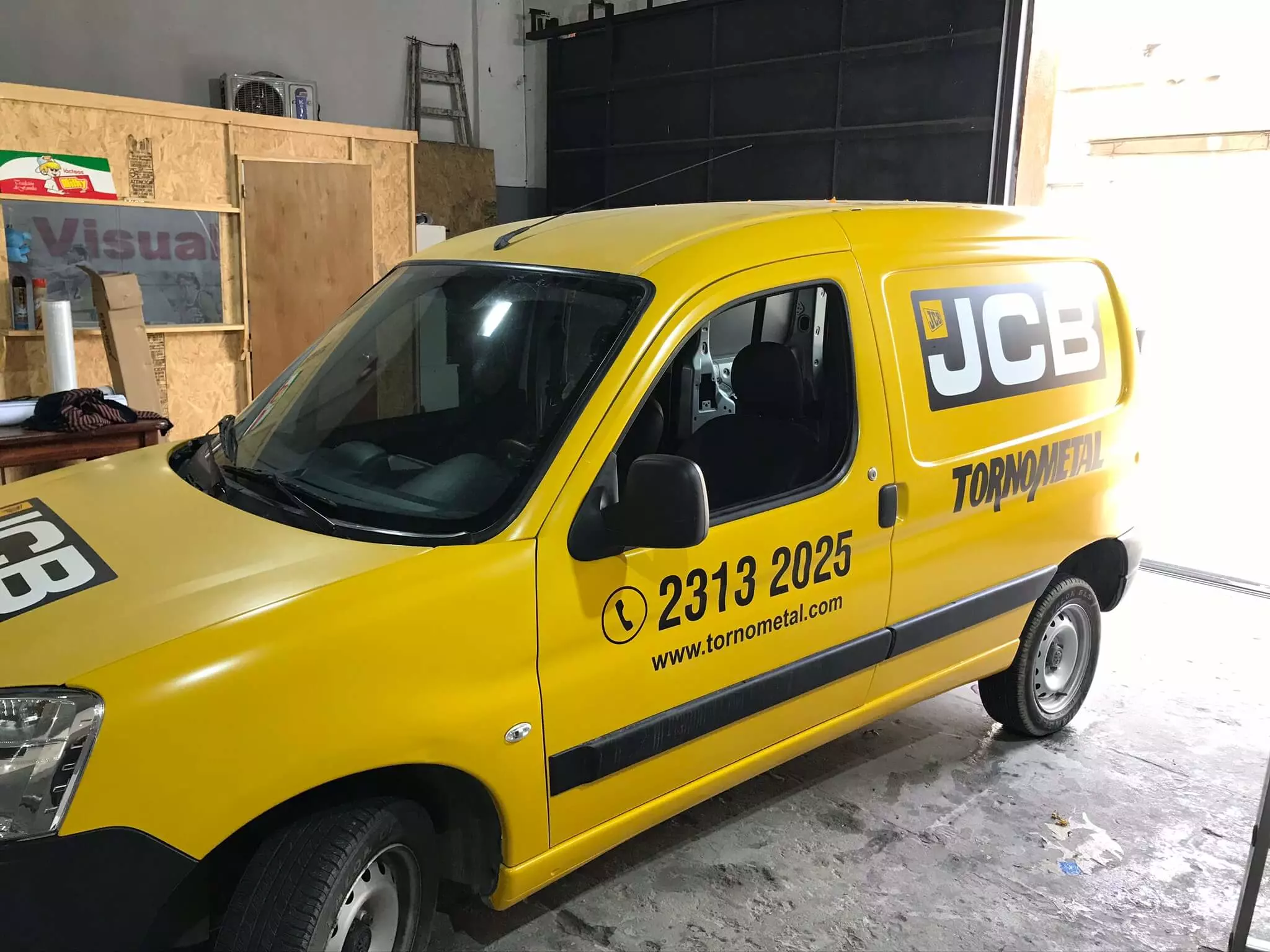 Ploteo de Vinilo de Corte